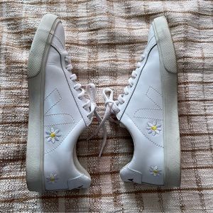 Veja x Madewell Embroidered Daisy Sneakers Size 7